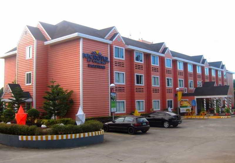 Microtel By Wyndham Eagle Ridge General Trias  Extérieur photo